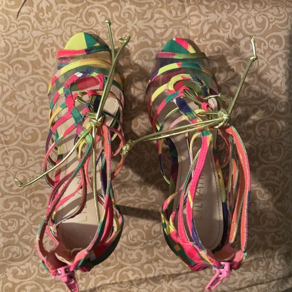 Yellow,green,pink, blue end purple with gold laces - Picture 6 of 6
